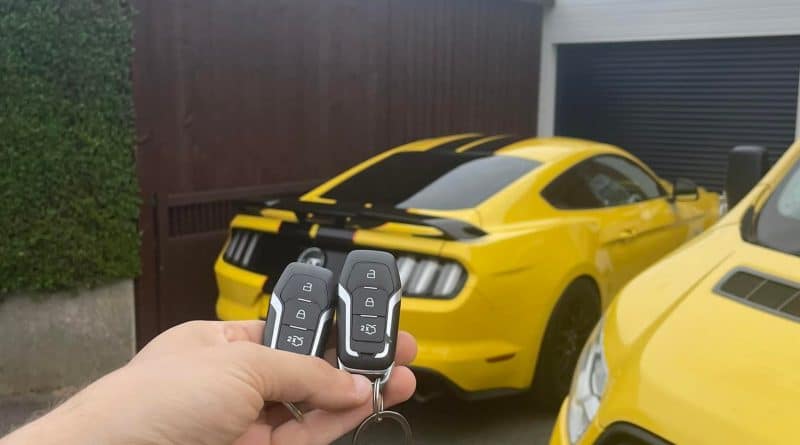 Auto locksmith mustang 5.0 key